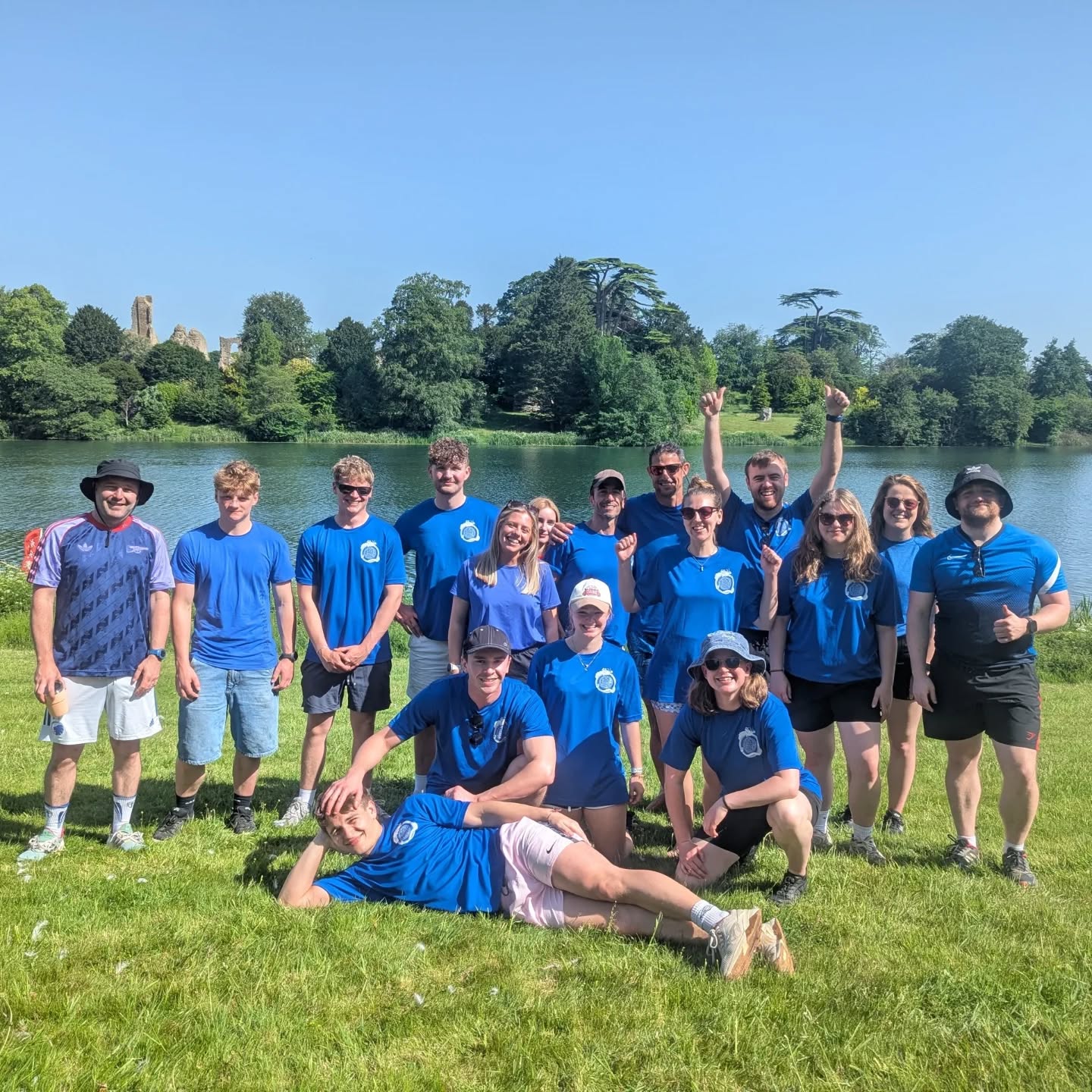 Beautiful and very hot day in the sun at @sherbornecastlecountryfair for dragon boating!! 🐉🛶 Thanks to our amazing team and members for getting stuck in!
Congrats to @communi_fit for taking the win this year and well done to all the teams who entered 🔥👏🏻
See you next year!!!! ♥️