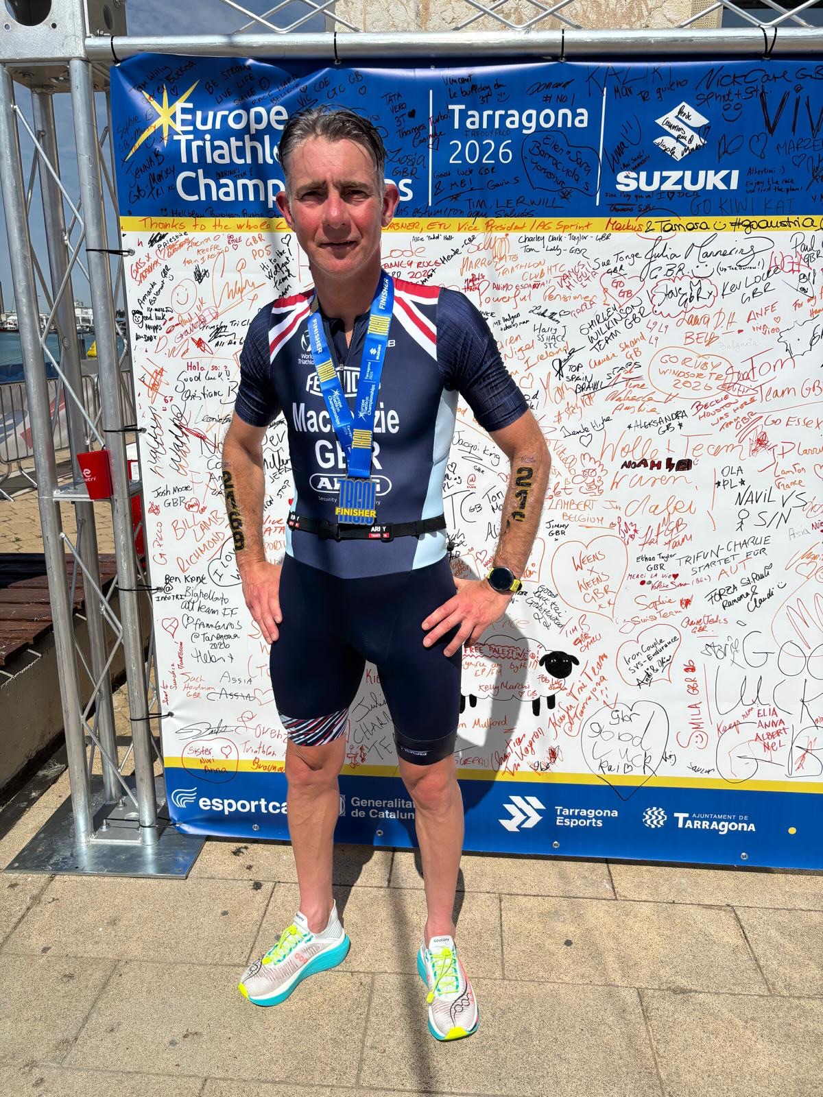 Member spotlight‼️

Incredible scenes from Nick Mackenzie competing for GB at the European Triathlon Championships in Tarragona last week finishing 12th in his age category.✨

Huge congratulations Nick🔥